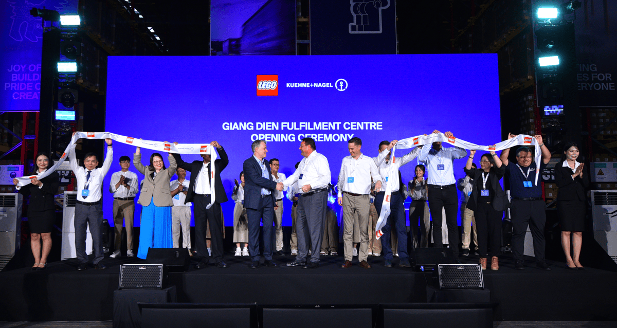 Lego Rop Kuehne+Nagel and the LEGO Group open new RDC in VN - About Us - LEGO.com