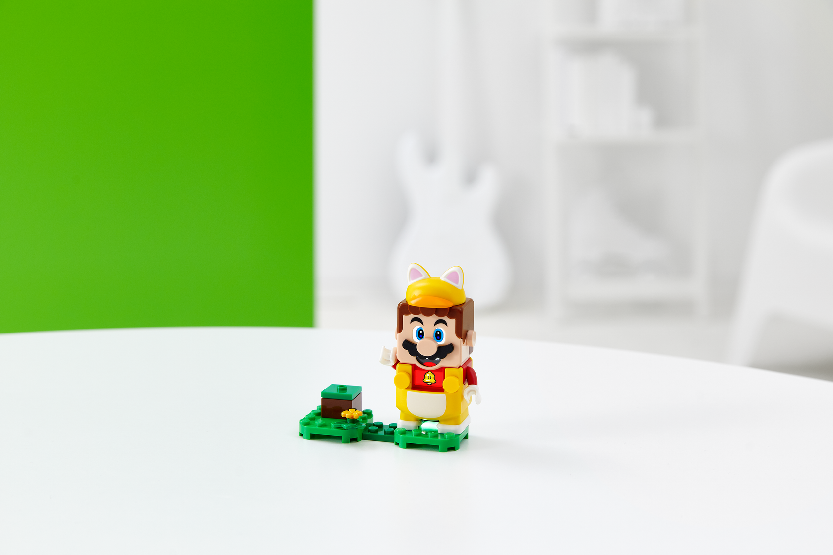 Image of LEGO Super Mario with Cat Mario Power-Up Pack