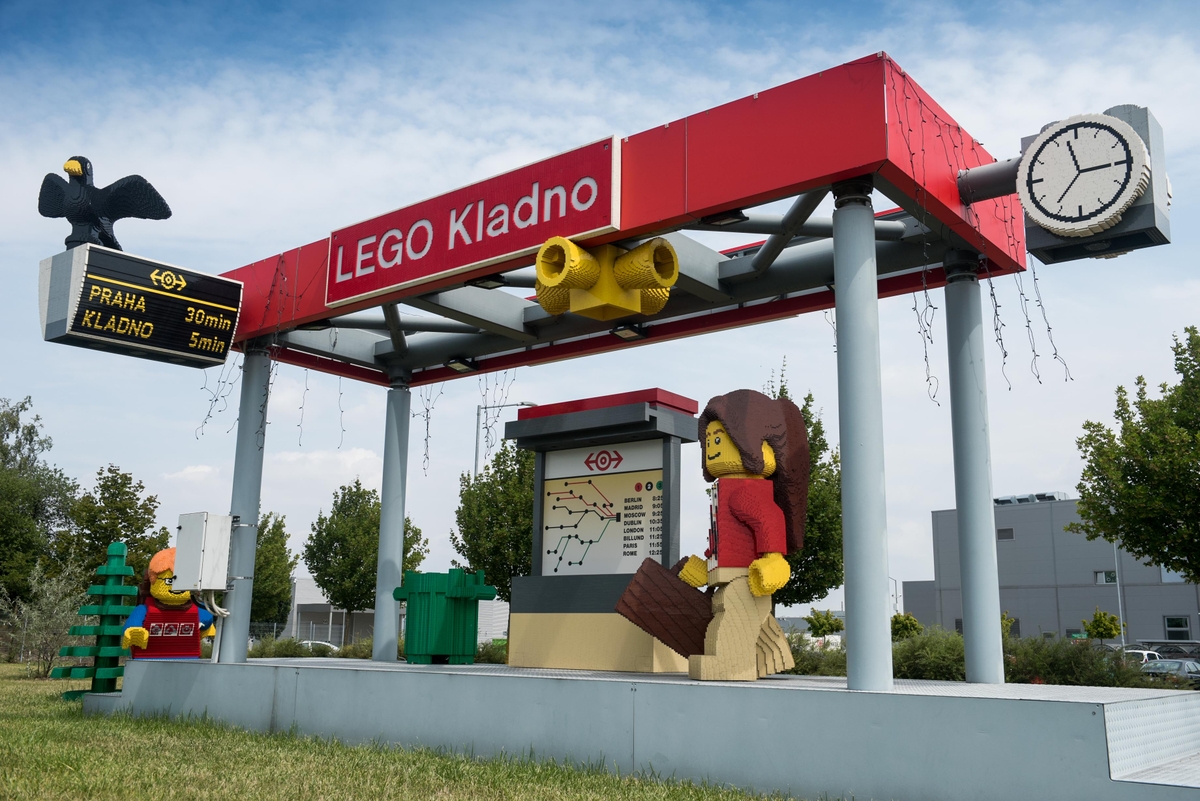 vask Vandre shuffle The LEGO Group Ranked #1 Most Attractive Employer - Manufacturing in the  Czech Republic - Careers - LEGO.com
