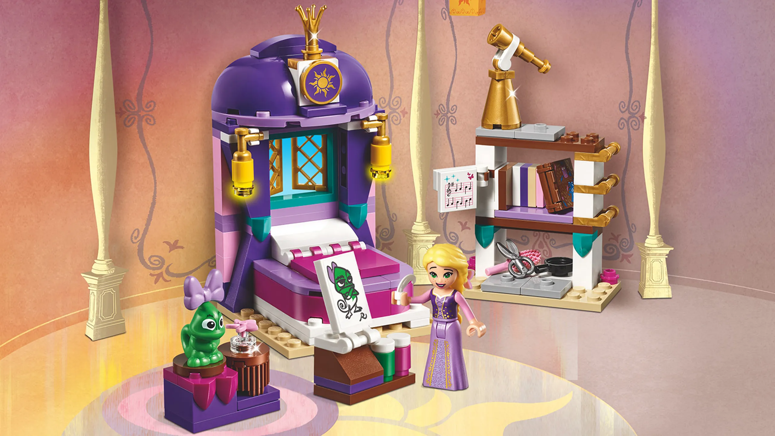 LEGO Disney - 41156 Rapunzel's Castle Bedroom - Rapunzel paints her green lizard friend in her bedroom.