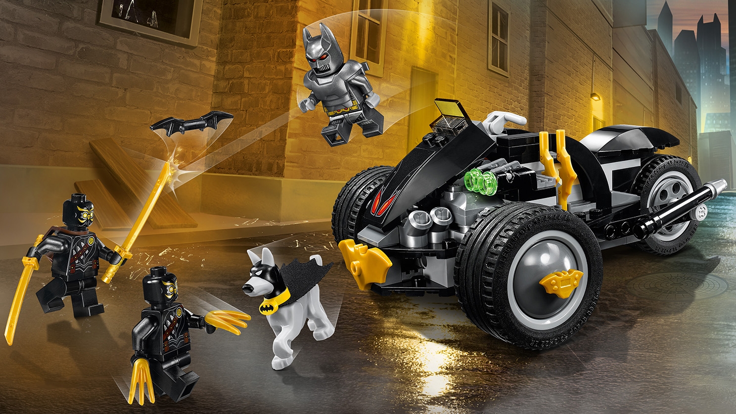 LEGO DC Super Heroes Batman: The Attack of the Talons Set 76110 - US