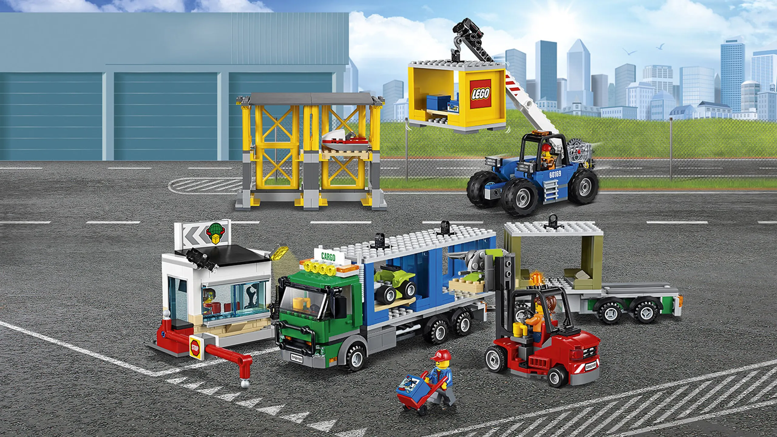 LEGO City Town - 60169 Cargo Terminal - Use the forklift to take the pallets off the truck and into the containers at the Cargo Terminal.
