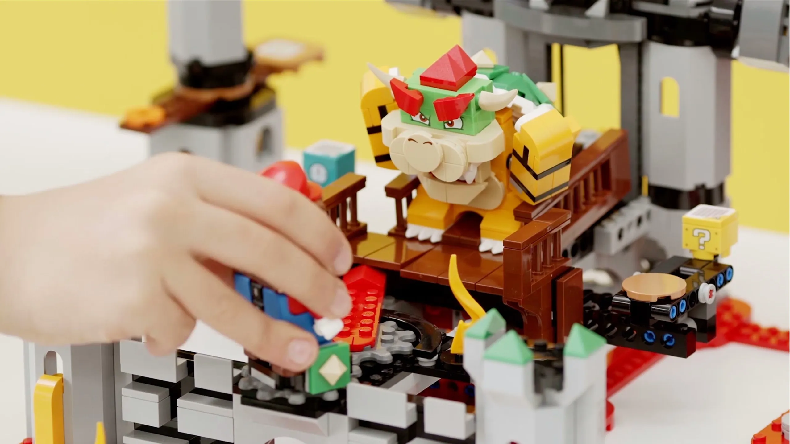 Lego 71390 super mario ensemble dextension la destruction des reznors jouet enfant  6 ans LEGO71390 - Conforama