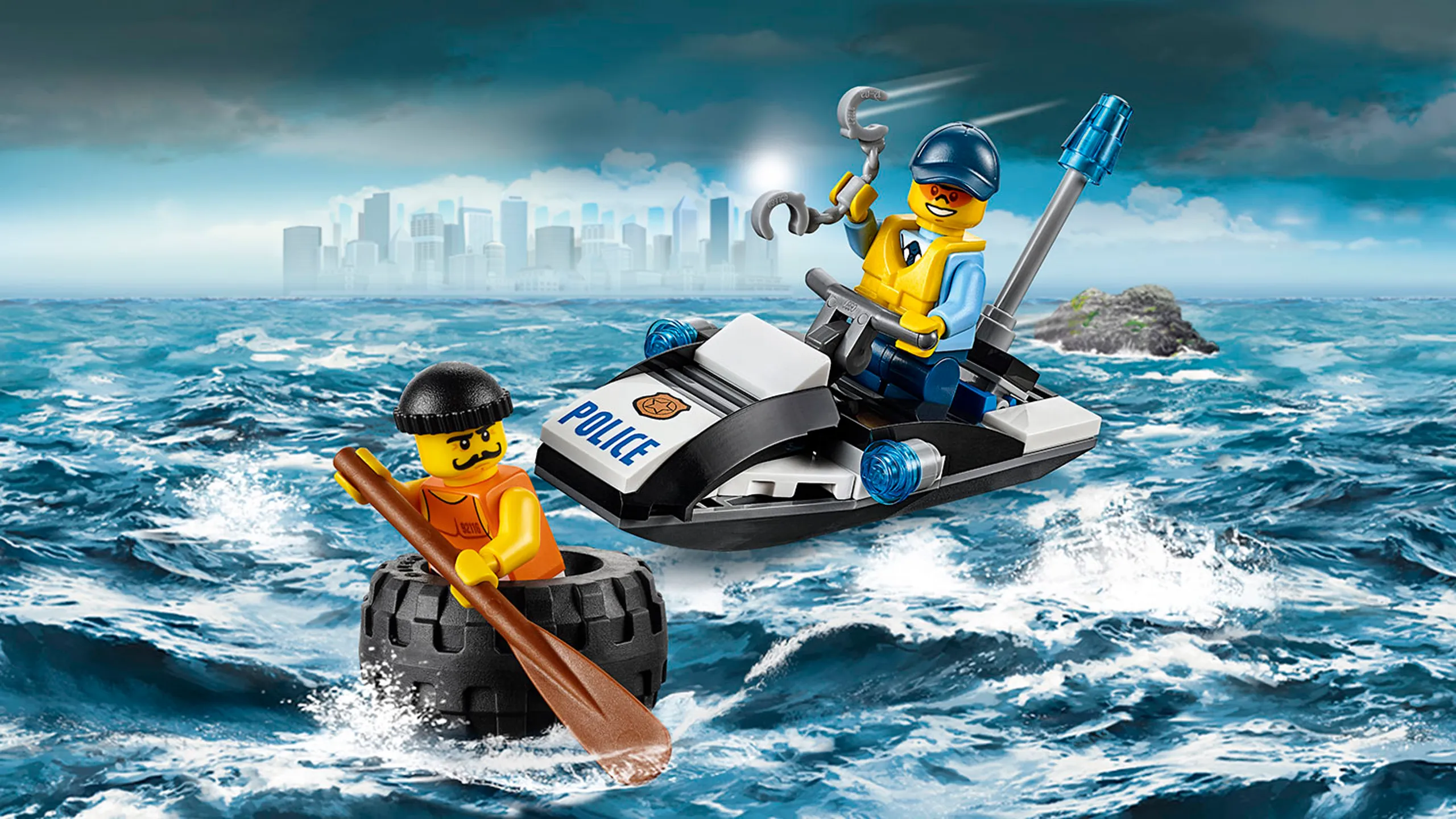 LEGO City minifigures in Prison Island Police chase at sea – Tire Escape 60126