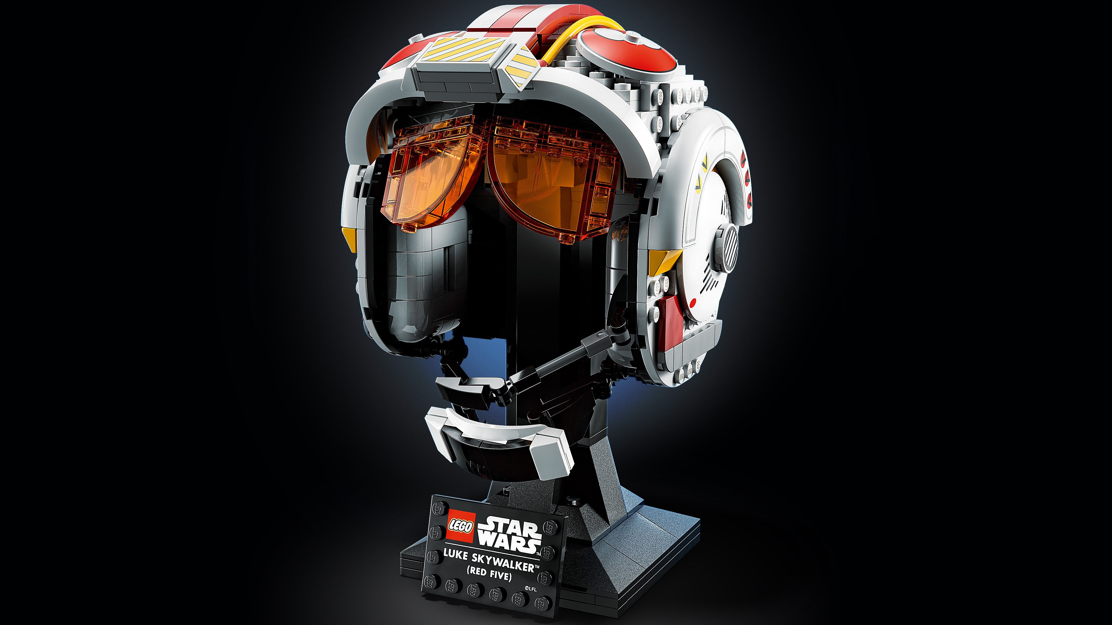 Luke Skywalker™ (Red Five) Helmet 75327, Star Wars™