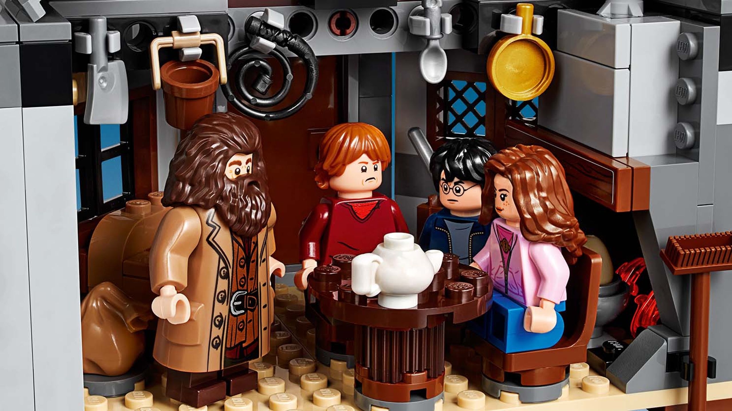 ハグリッドの小屋：バックビークの救出 - ビデオ - LEGO.comキッズ