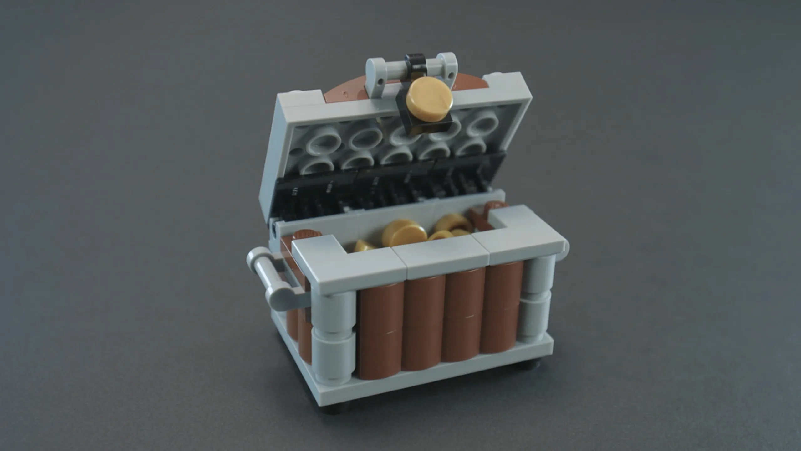 LEGO Creator 3in1 Video treasure chest building tip