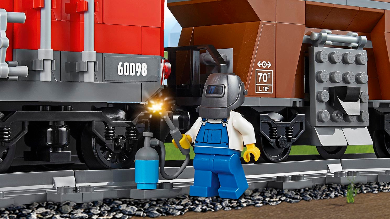 Heavy-Haul Train 60098 LEGO® Sets - kids