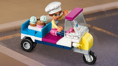 LEGO Friends Olivia's Cupcake Café 41366 