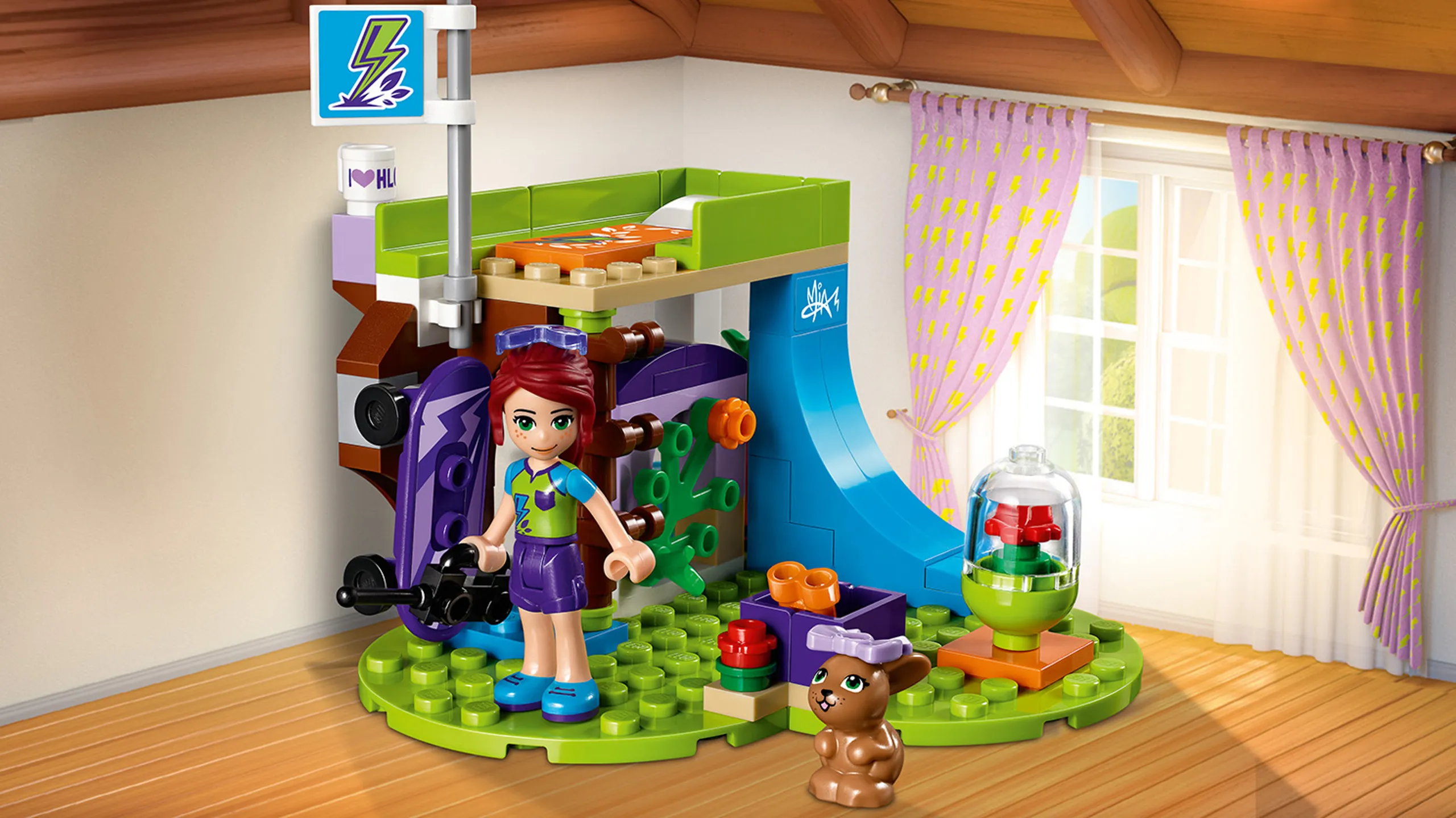 LEGO Friends Mia's Bedroom - 41327 - Jump on the skateboard and practice your skills on the ramp. Have fun with her pet bunny Twister! 