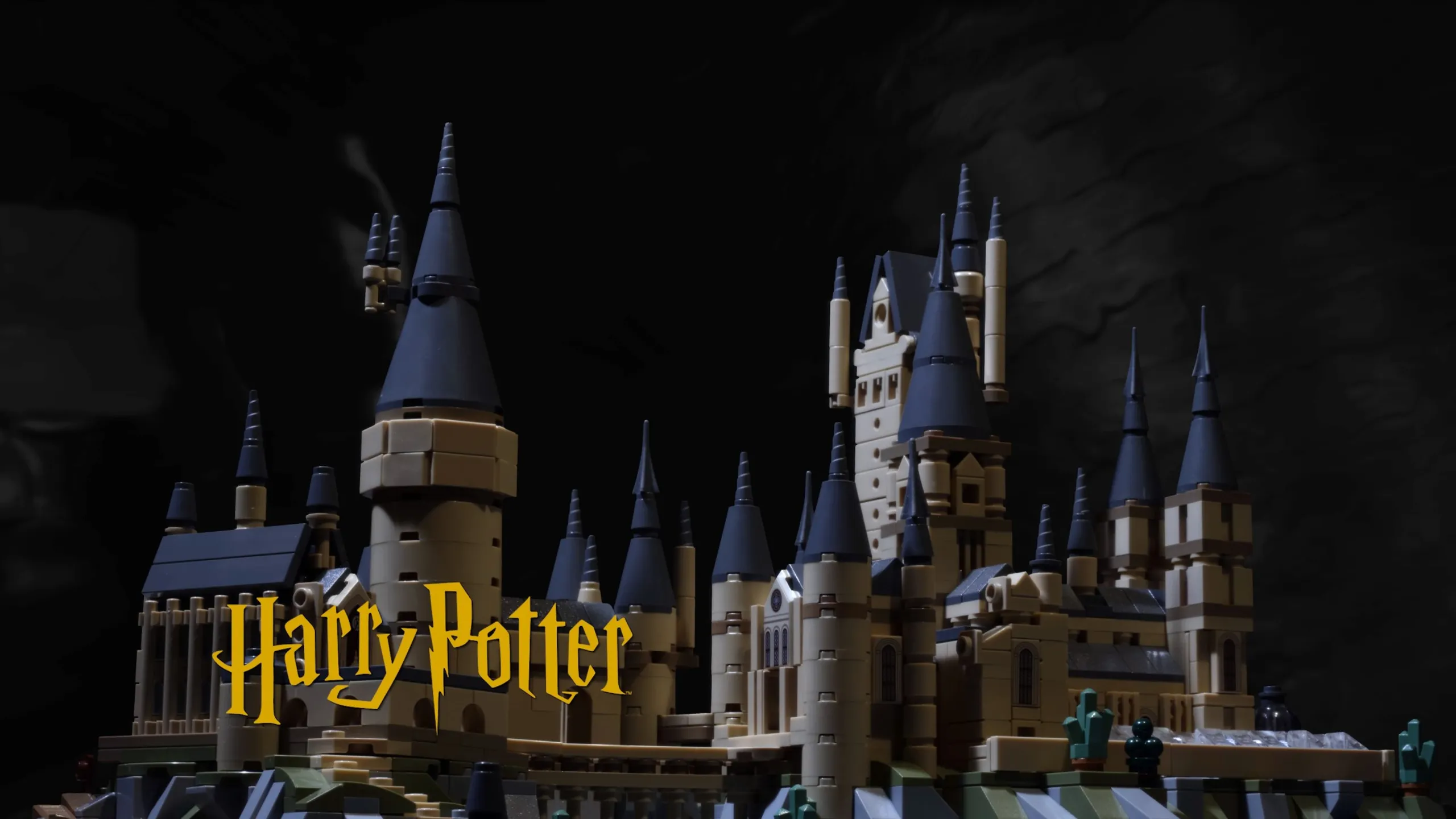 Lego Harry Potter Hogwarts Castle: Cast your eye on the magical