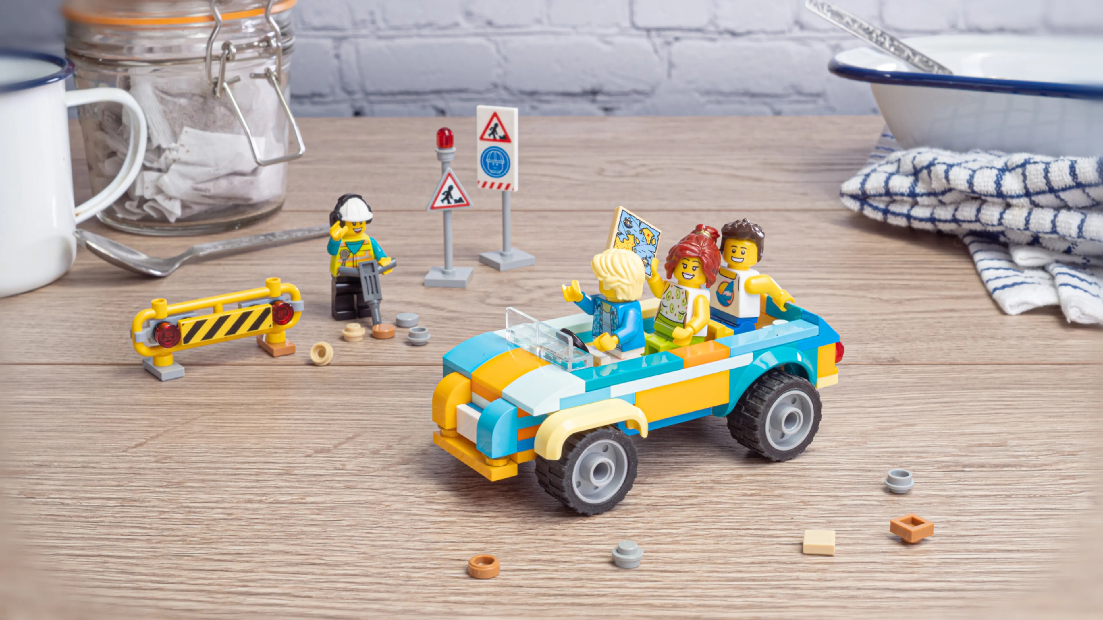 Ta med dina vänner på en LEGO® bilresa