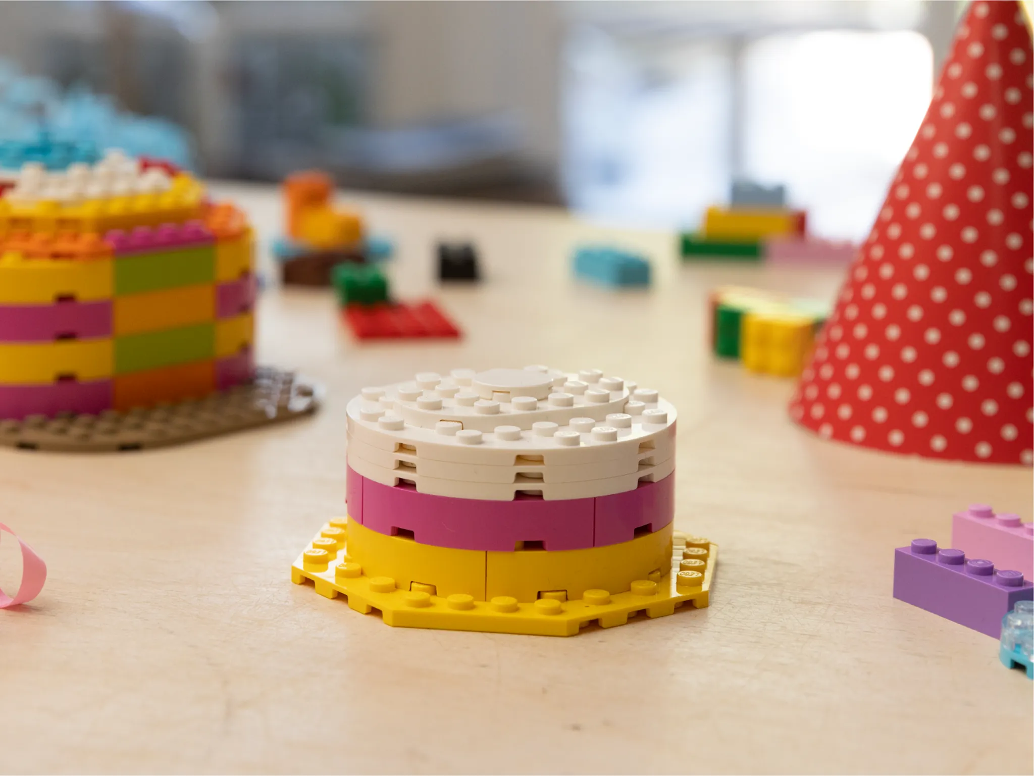 Party hat game with LEGO® bricks for families