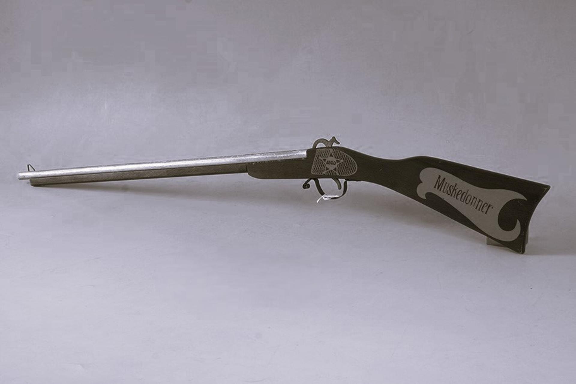 Blunderbuss Rifle | LEGO® History | LEGO.com US