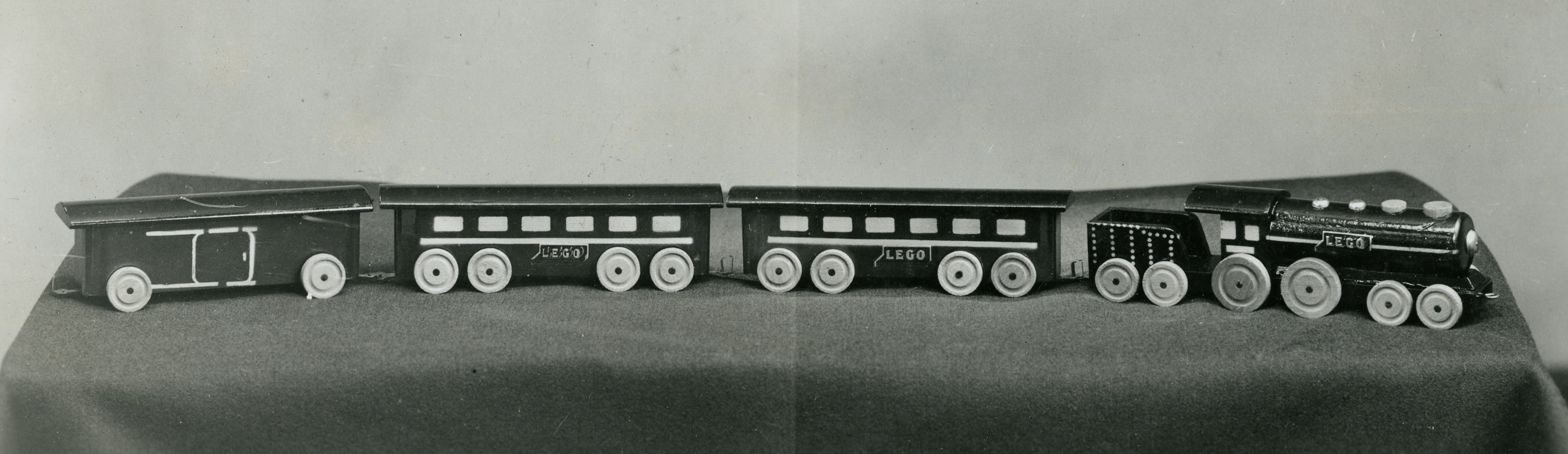 Train Set LEGO History LEGO GB train-set-lego-history-lego-gb