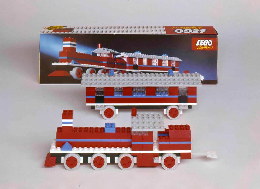 I built a LEGO Train THEME PARK 