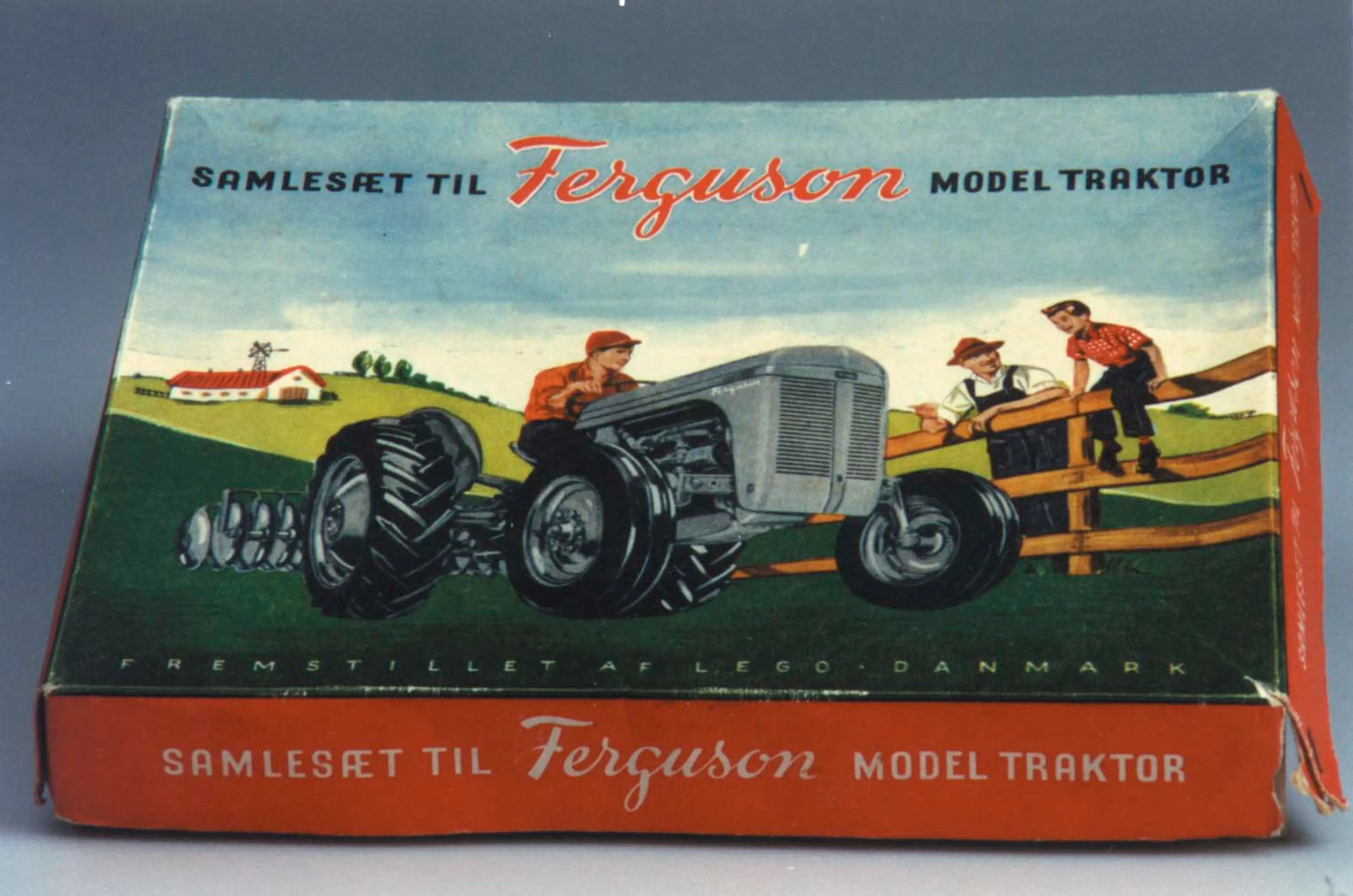 LEGO Ferguson tractor packaging