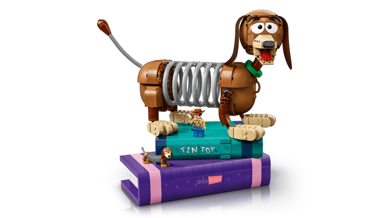 LEGO lanza set de Slinky, el icónico perro de Toy Story, que también funciona como sujetalibros 3 blt69f537b34c0b5ee2 43301 WEB SEC03 NOBG