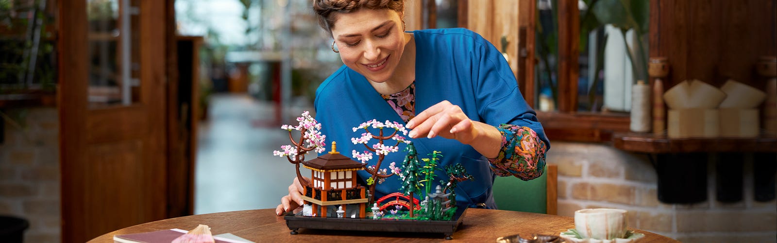 Parmi les LEGO les plus appréciés pour les adultes, le Jardin
