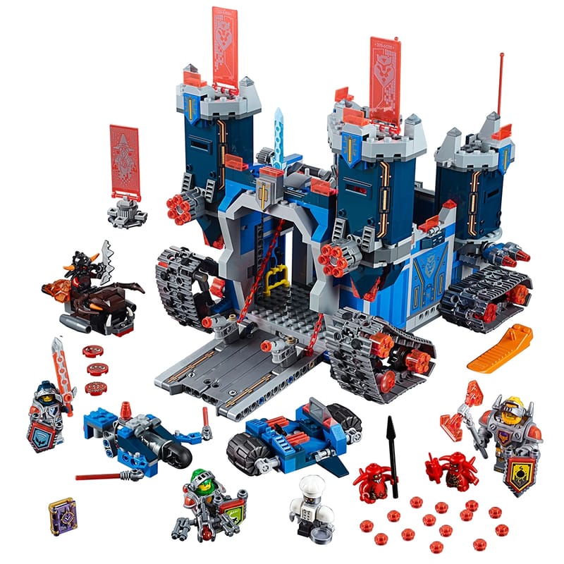 The Fortrex 70317 NEXO KNIGHTS™ Buy online at the Official