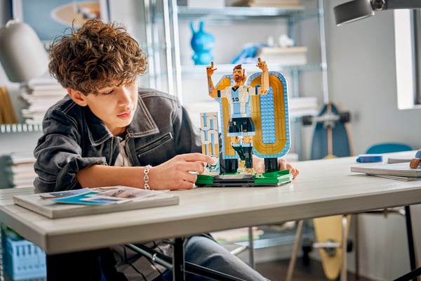 LEGO 43015 Lionel Messi – Légende du foot — visuel 5 sur 8
