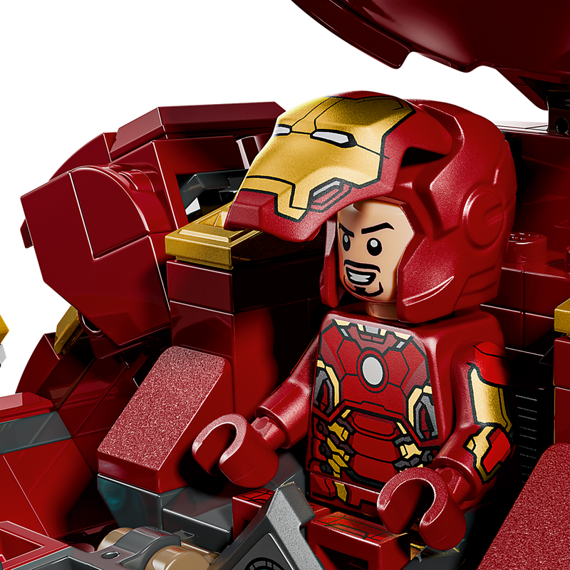 Epic Battle: Hulkbuster vs. The Hulk