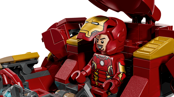 LEGO 76343 Le combat légendaire entre Hulkbuster et Hulk — visuel 4 sur 8