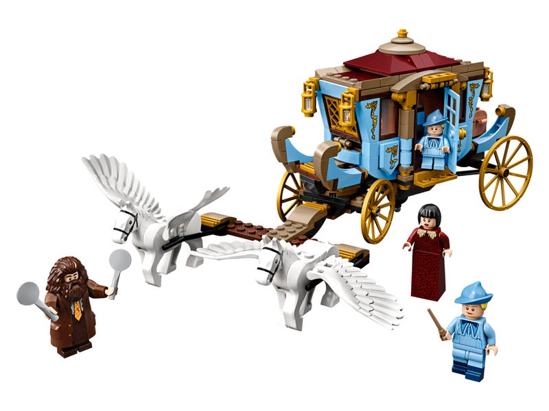  Beauxbatons' Carriage: Arrival at Hogwarts™