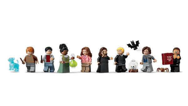 Knockturn Alley™ Wizarding Shops - Image 5