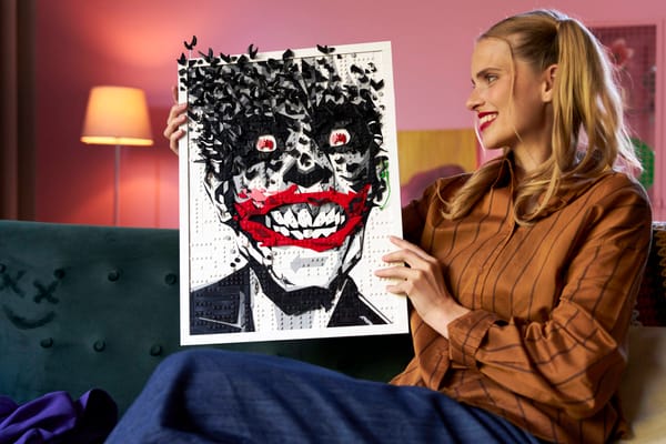 The Joker™ Wall Art Comic Cover - Image 10