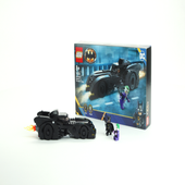 LEGO 76224 DC Batmobile: Batman mot The Joker Byggleksak med Superhjälte,  Byggsats med Leksaksbil, Baserad på 1989 års Film, Innehåller 2 Minifigurer