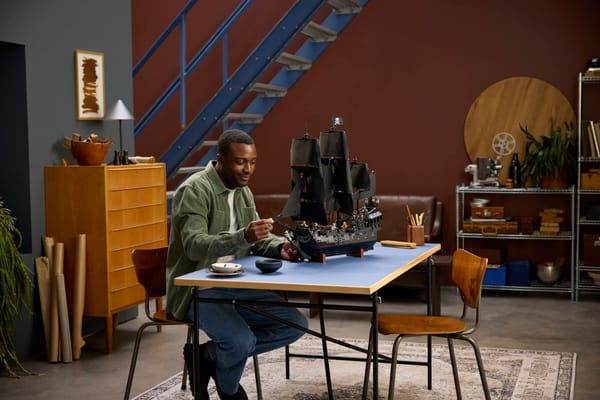 Captain Jack Sparrow's Pirate Ship - Image 17