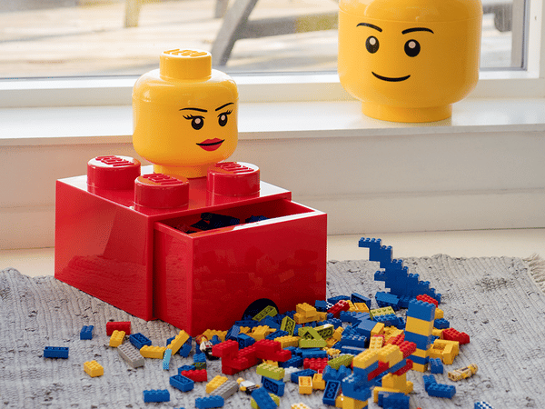 LEGO 5006259 Rangement en forme de tête LEGO® – Mini (fille) — visuel 4 sur 4