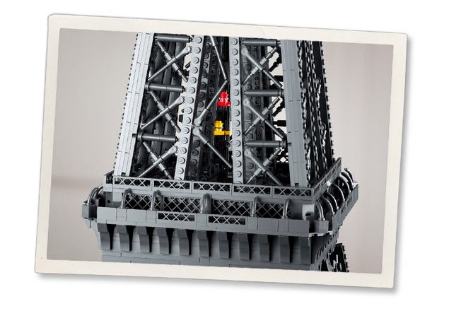 LEGO MOC Eiffel Tower by Serenity