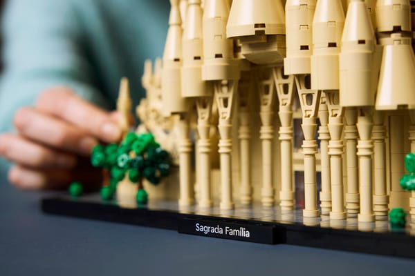 Sagrada Família - Image 13
