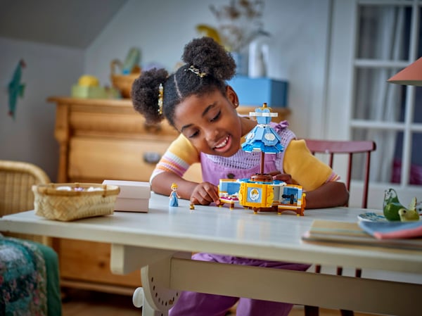 LEGO 43266 La robe de Cendrillon — visuel 8 sur 8