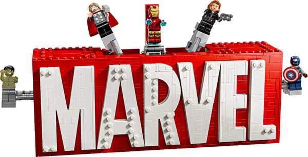 MARVEL-logo og minifigurer