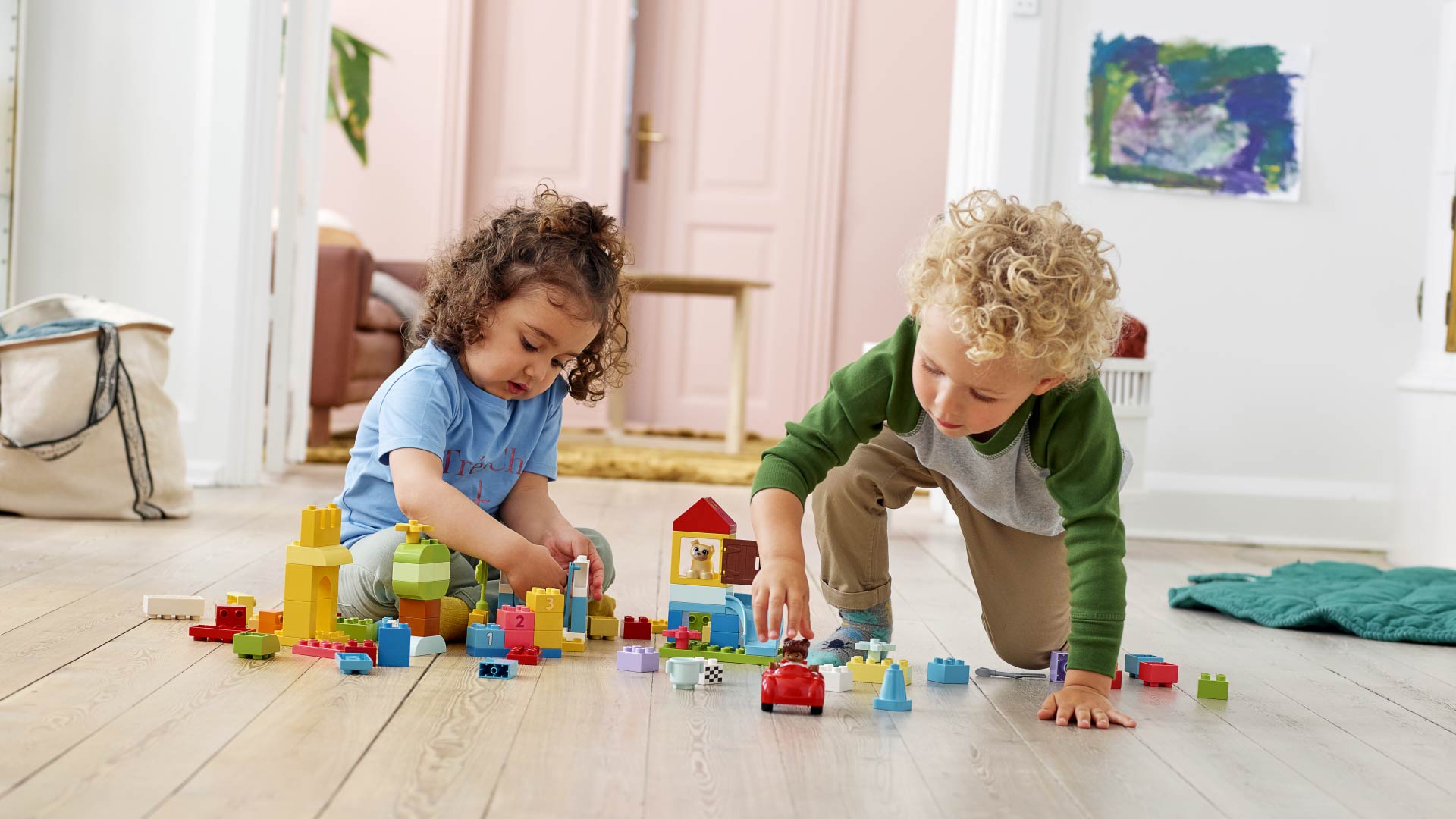 Deluxe Brick Box 10914 | DUPLO® | Buy online at the Official LEGO
