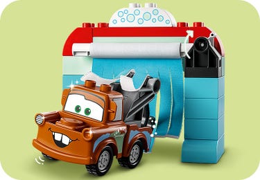 Lightning McQueen Mater's Car Wash Fun