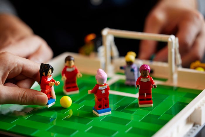 Best Gifts for Soccer Lovers | Official LEGO® Shop CA
