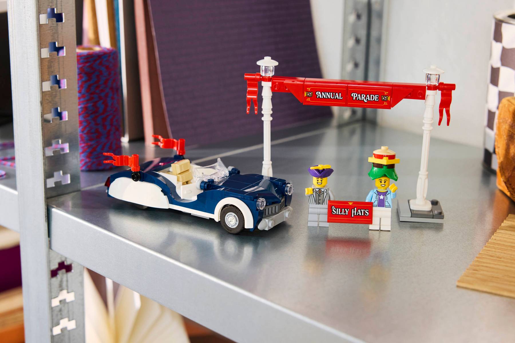 https://www.lego.com/cdn/cs/set/assets/blt0b861e7cf05d798a/40913_Lifestyle_Cons_1_en-gb.jpg?format=webply&fit=bounds&quality=70&width=1200&height=1200&dpr=1.5