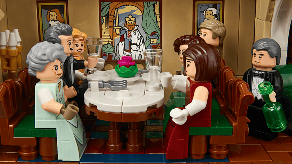 Downton Abbey - Image 9