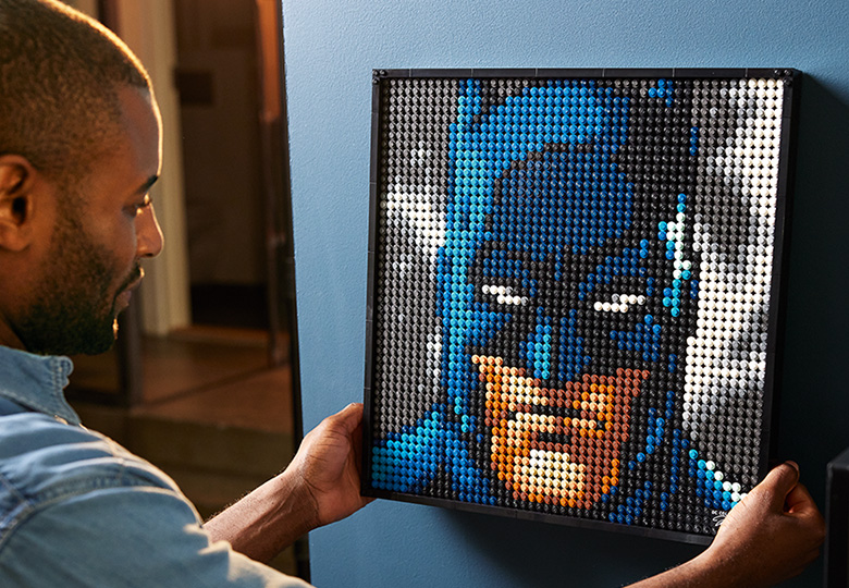 Jim Lee Batman™ Collection 31205 | DC | Buy online at the Official