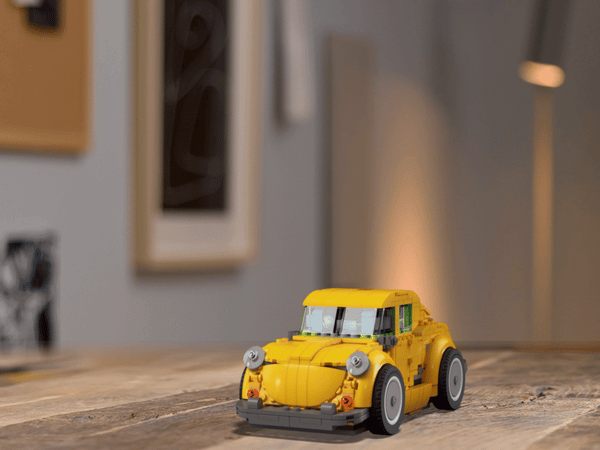 LEGO 10338 Bumblebee — visuel 3 sur 8