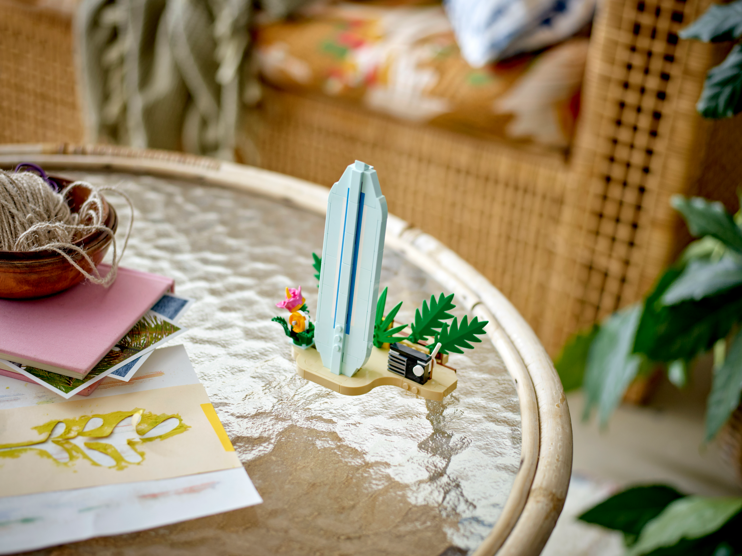 Tropical Ukulele 31156 | Creator 3-in-1 | Buy online at the