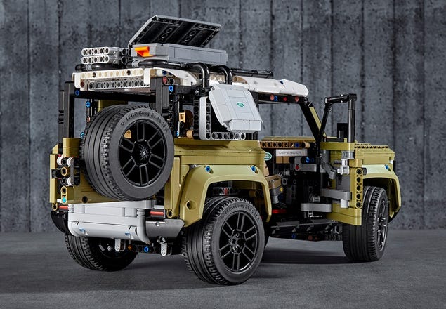 ukuelige enhed gøre ondt Land Rover Defender 42110 | Technic™ | Buy online at the Official LEGO®  Shop US