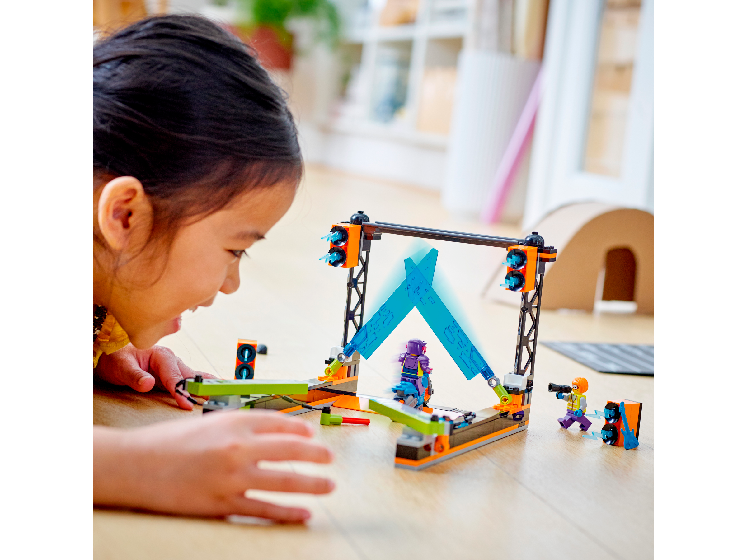 The Blade Stunt Challenge 60340 | City | Buy online at the