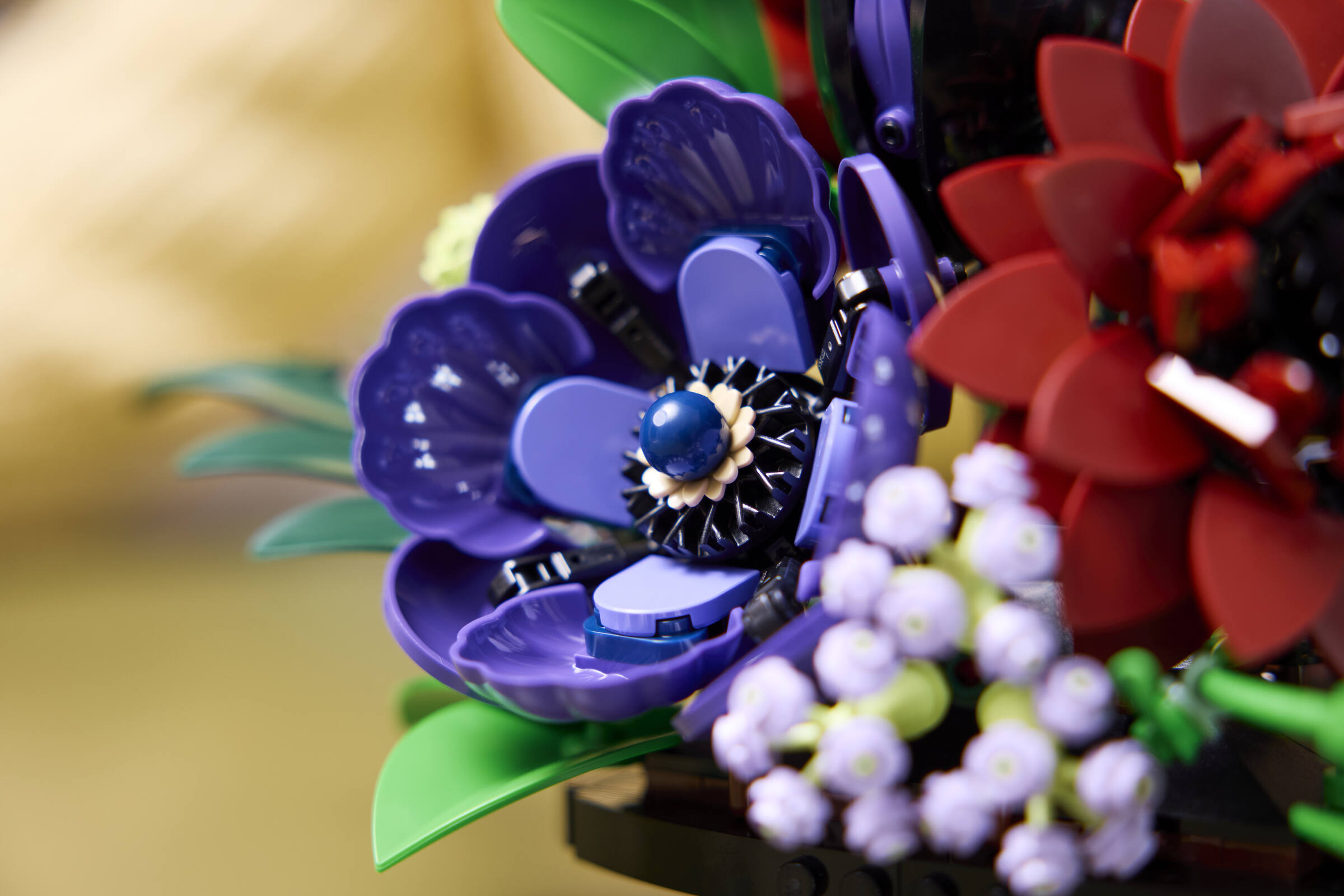 Dark Flower Arrangement 11513 | Botanicals | Buy online at the