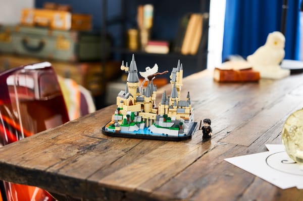 Mini Hogwarts™ Castle - Image 14