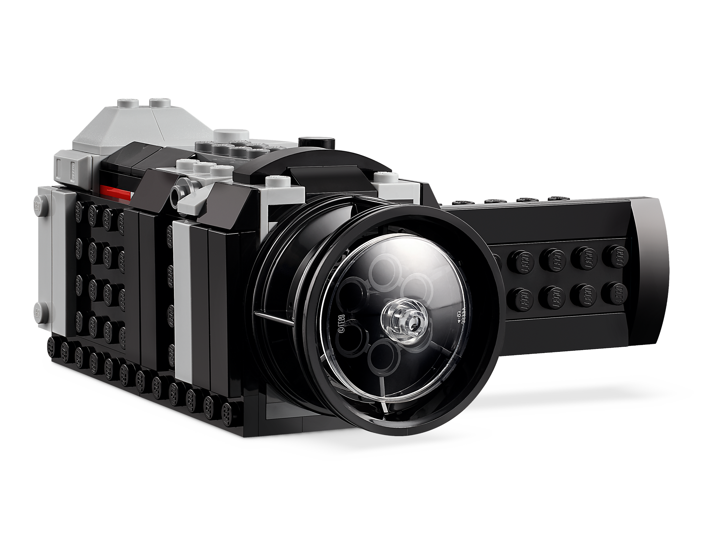 Lego Unveils the Retro Camera Creator Set - Exibart Street